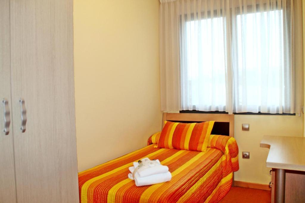 Apartahotel Ribera Arroyo de la Encomienda Habitación foto